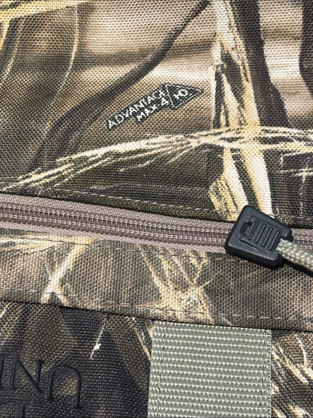 Duck Unlimited Camouflage Duffel Bag in Brown/Green